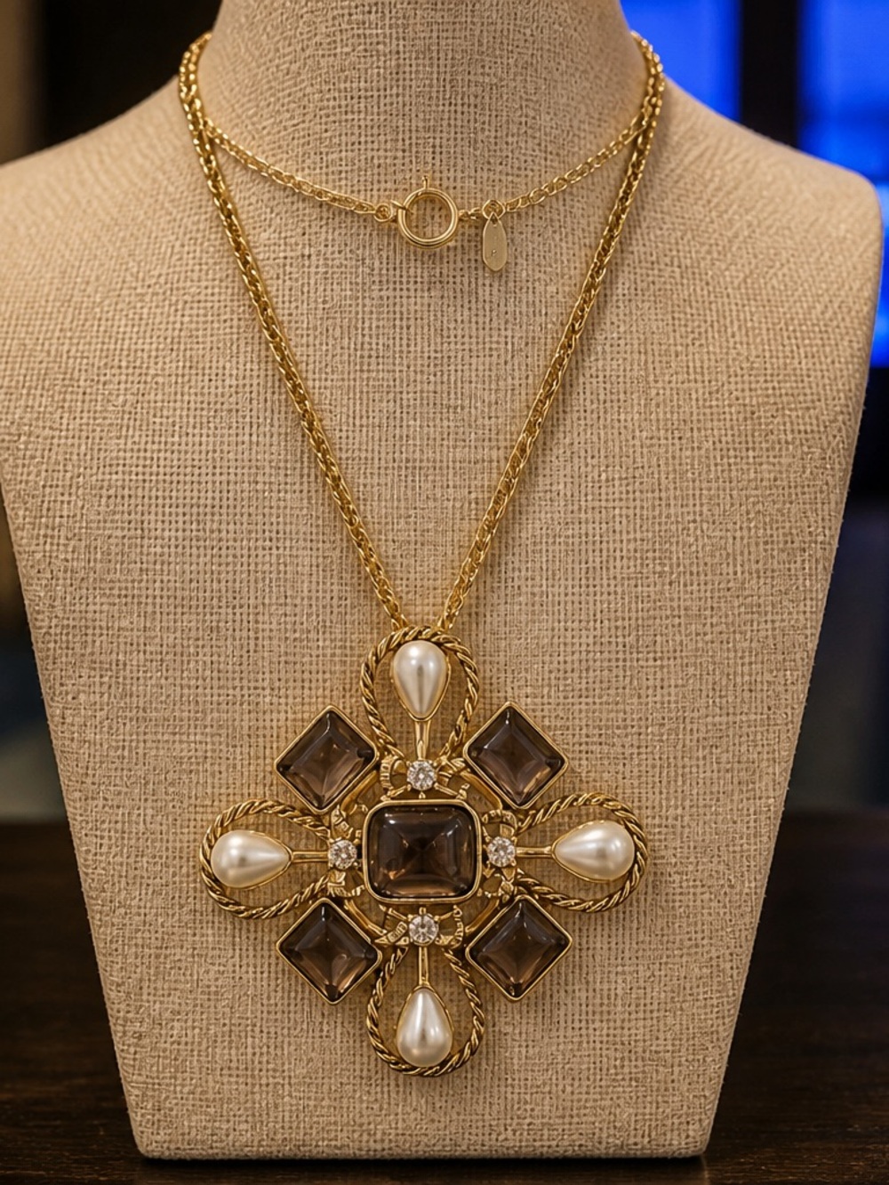 Gold-Tone Statement Necklace with Amethyst Stones and Pearls